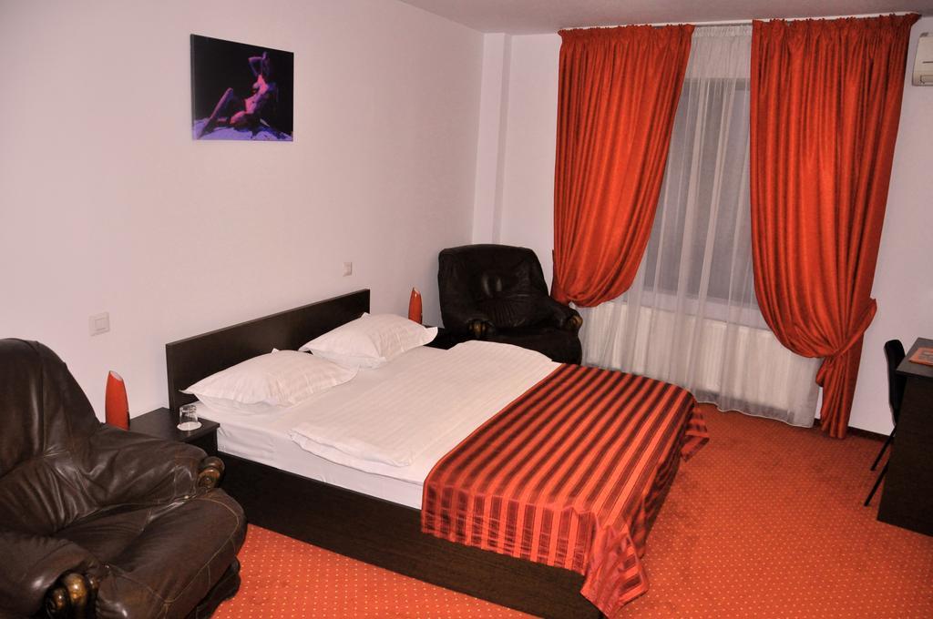 Hotel Thomas Bucureşti Eksteriør bilde