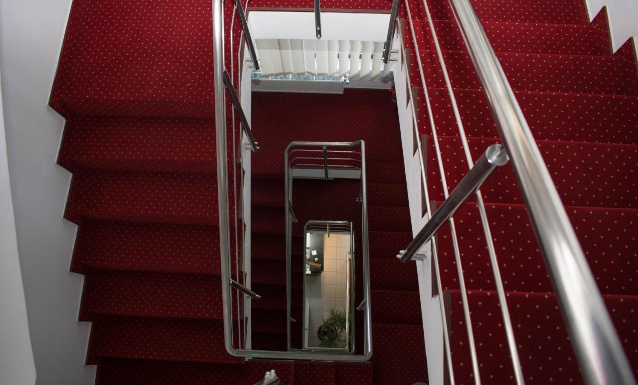 Hotel Thomas Bucureşti Eksteriør bilde